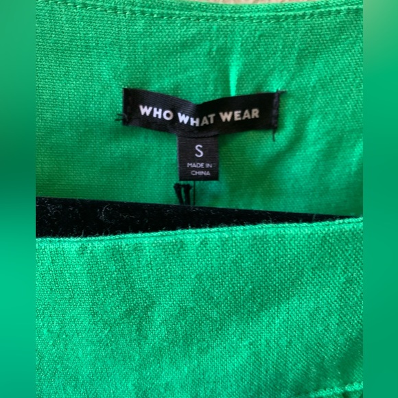 Who What Wear green belted midi dress with puff sleeves, size small - Picture 2 of 3